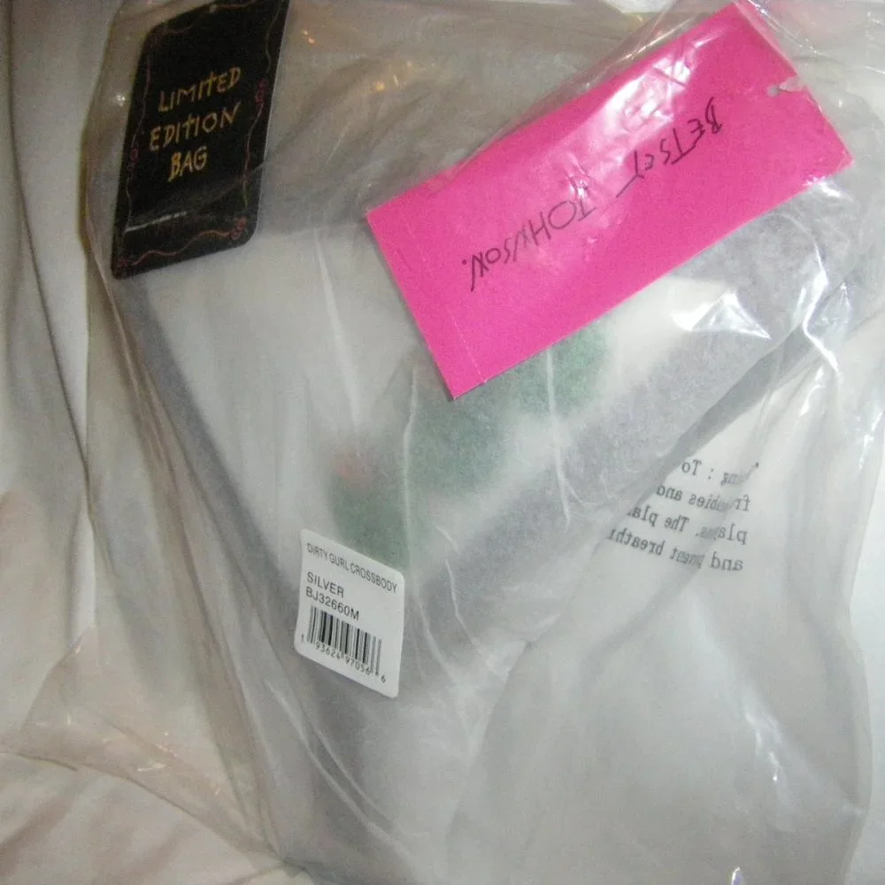 Betsey Johnson Kitsch Dirty Gurl Crossbody Bag Martini BJ32660M NEW SEALED - Picture 14 of 15